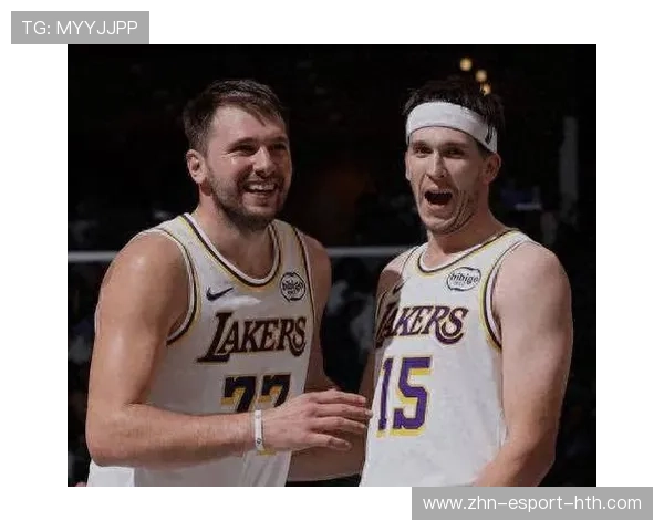 东契奇狂砍三双助湖人击败热火,里夫斯助攻暴扣维金斯表现抢眼 东契奇狂砍三双助湖人击败热火,里夫斯助攻暴扣维金斯表现抢眼