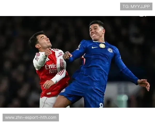 切尔西十人顽强逼平阿森纳，纪律成讨论点